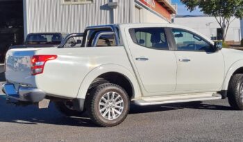 MITSUBISHI TRITON GLS – MANUAL full