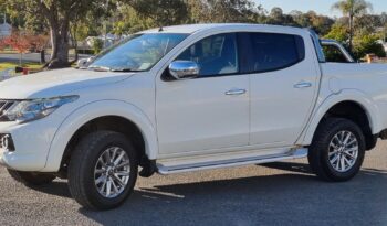 MITSUBISHI TRITON GLS – MANUAL full